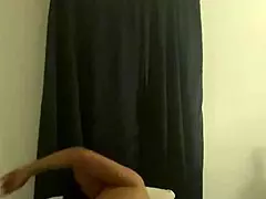 Mature Latina removes her glasses