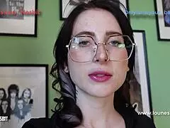 Lia Louise and her S stepmoms lesbian experience