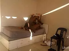 Amateur woman's intense pleasure