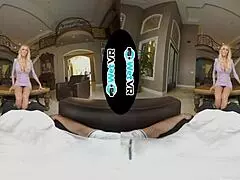 MILF blonde in HD VR action