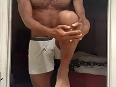 Amateur husband pleases his wife