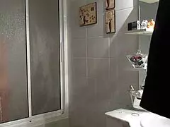 This wife gives shower performance, show off her big boobs and curves in an amateur video