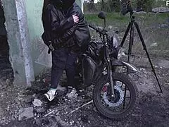 Russian curvy MILF gives outdoor blowjob at abandoned site.