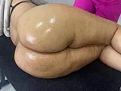 Beautiful mature with the biggest ass I’ve ever seen
