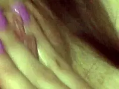 Nerdy girl gets her muff diving by an experienced MILF