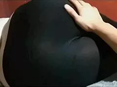 Mi amiga se queda en mi casa