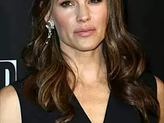Can you beat Jennifer Garner in a jerk-off challenge?