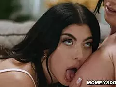Can Stepmom Jennifer White Satisfy Gal Ritchie with Wild Energy?