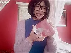 Chantal Squirts Hard with Her New Sex Toy in Solo Action