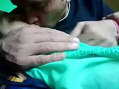 kissing n pressin boobs of my girlfriend, damn she hot, cant stop