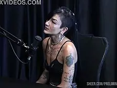 Hey, wanna see Caroleta Roots' hottest moments with Bia Hot on Preliminares Podcast? Check Part 1 on Sheer Red!