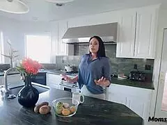 Stepdad educates Stepmom on seduction
