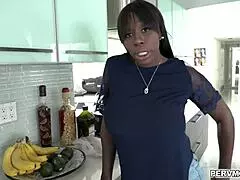 Pervmom Mystique swallows Wrex’s creamy load in the kitchen at home
