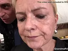 Mature woman enjoys double pleasure