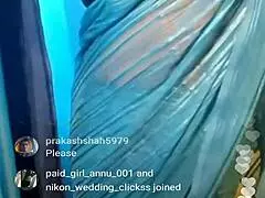 Big fat Indian women tease